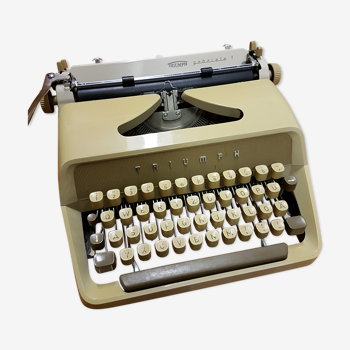 Triumph Gabrielle 1 machine à écrire portative des années 60