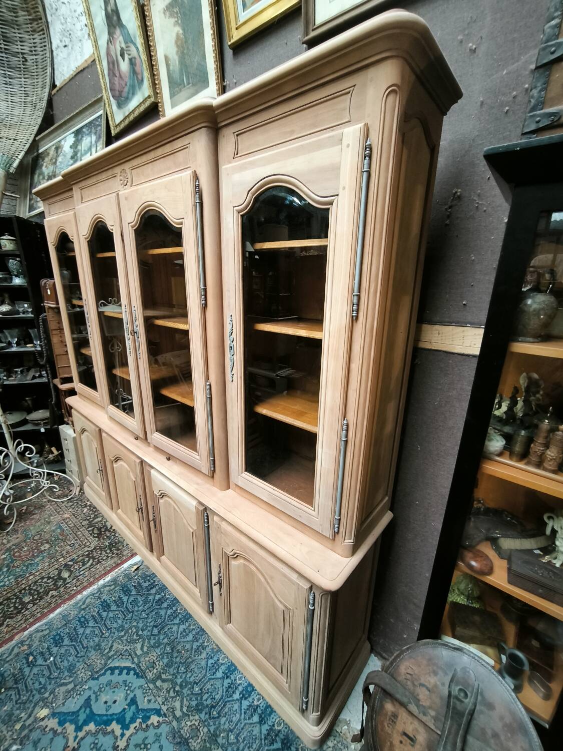 Bookcase in solid cherry and ash wood