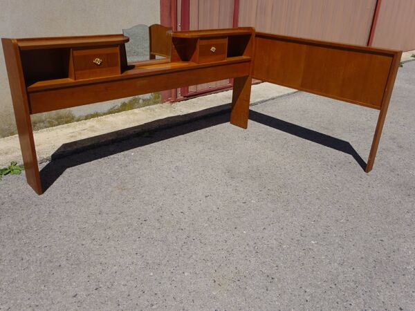 Ensemble cosy et tête de lit vintage