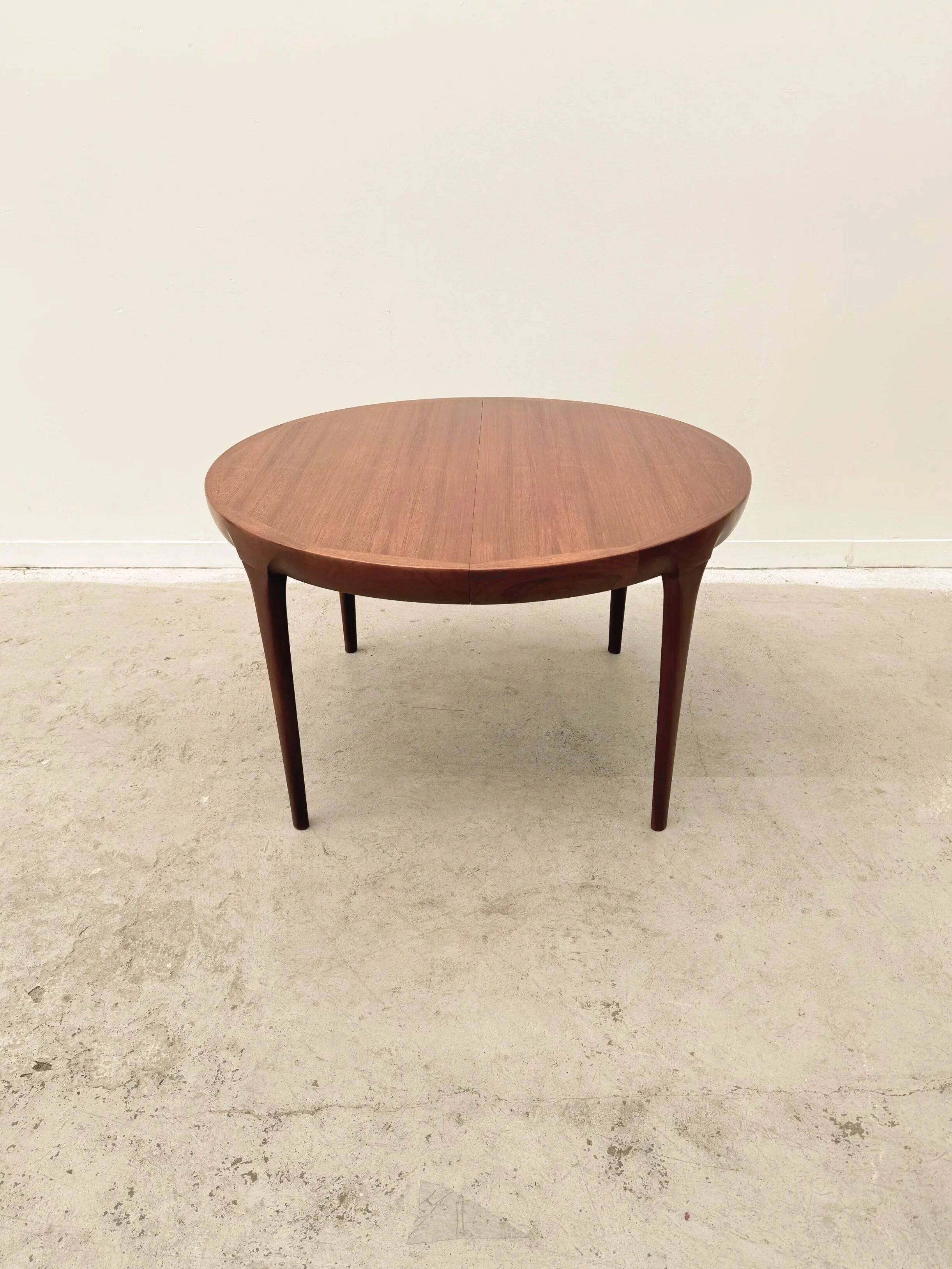 Dining table by Kofod Larsen for Faarup Mobelfabrik in teak, Denmark 1960.