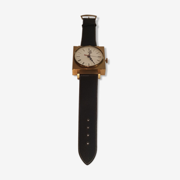 PENdule FFR shape watch