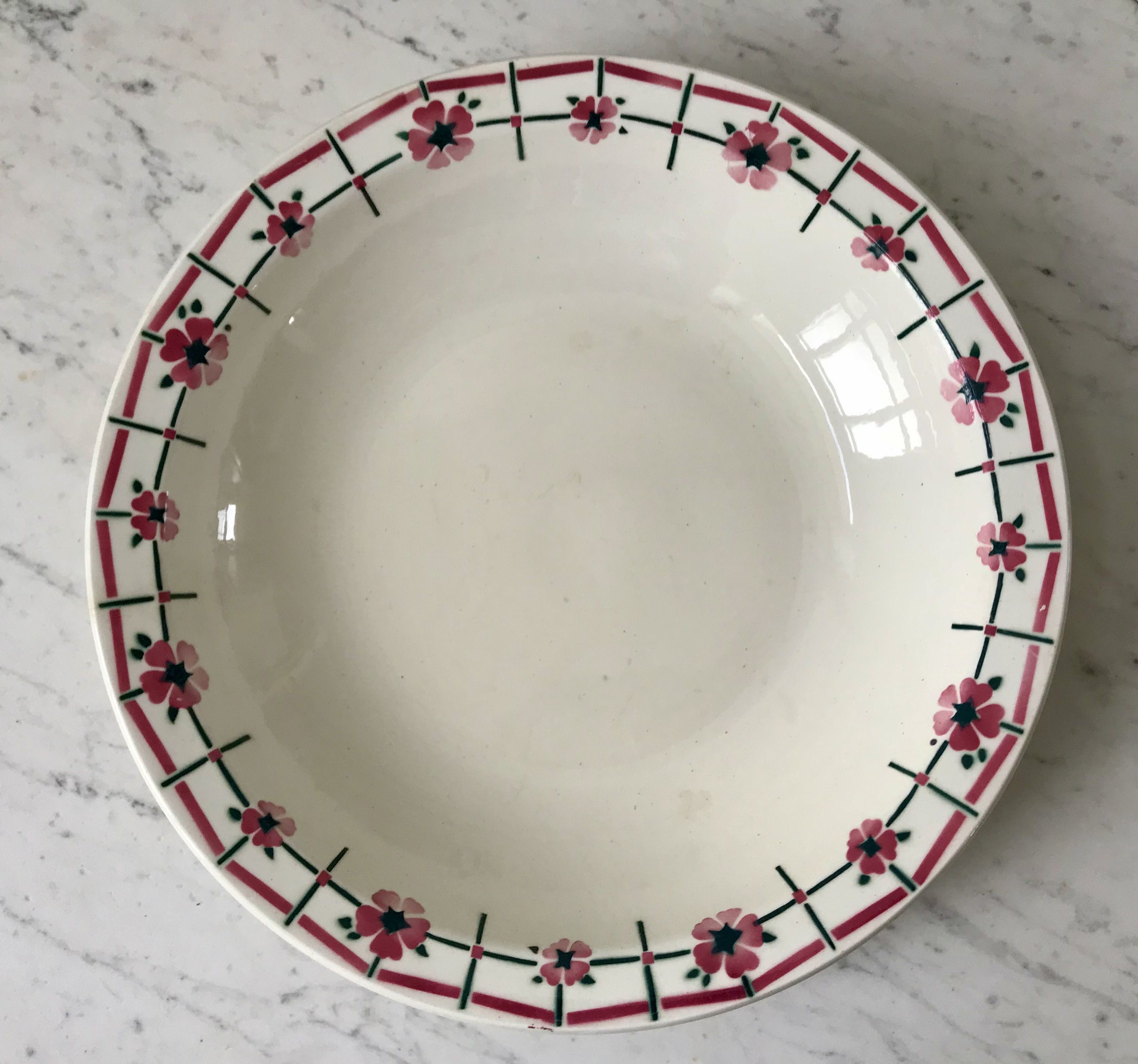 Salad bowl St Amand Céranord model Monique years 30-40
