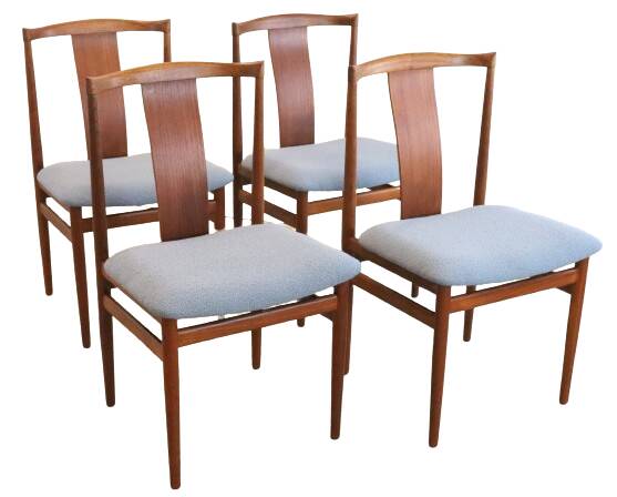 Set van 4 Henning Sørensen voor Danex eetkamerstoelen 'Vordingborg'