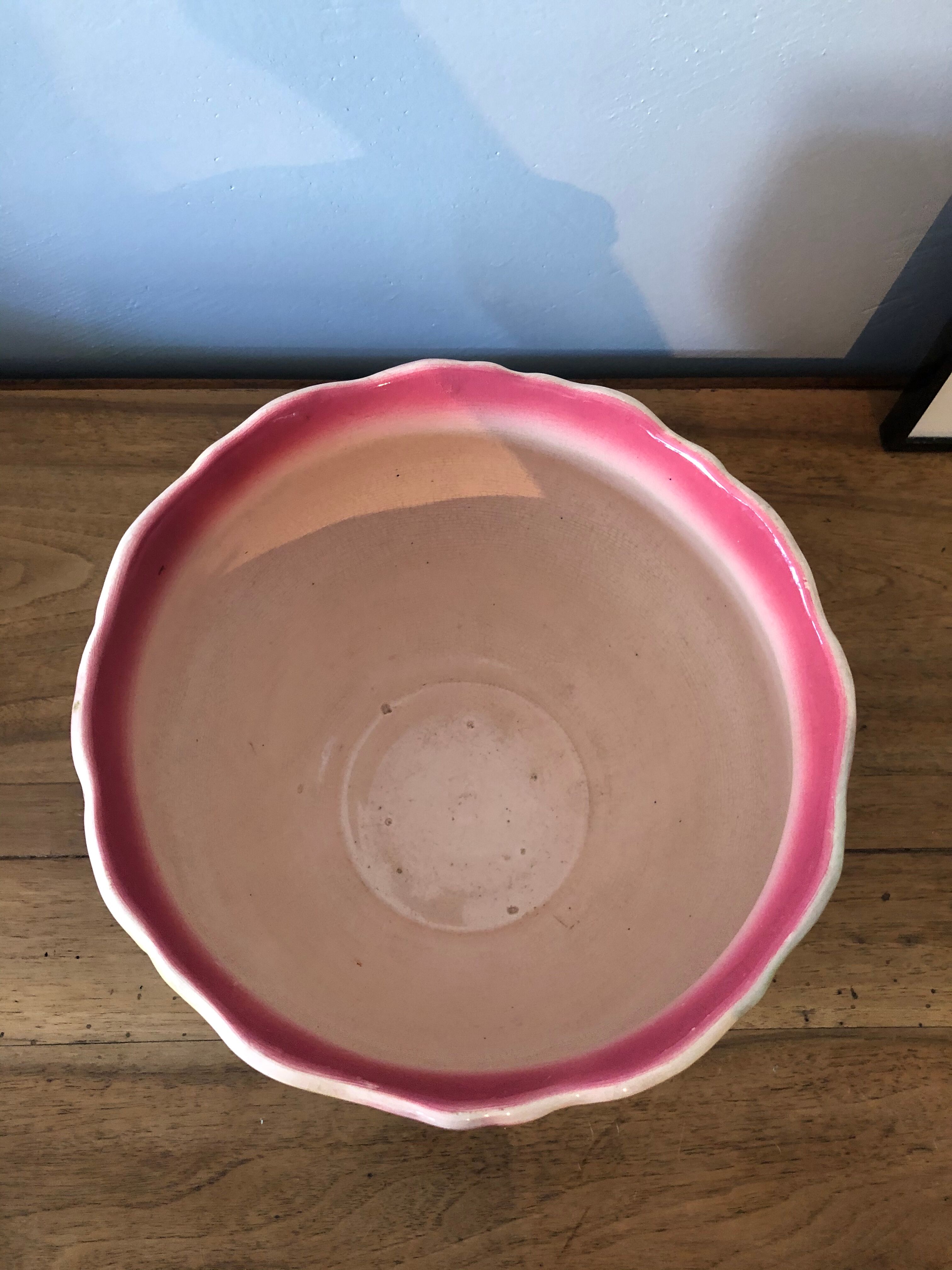 Pot cover in St. Amand dabbling