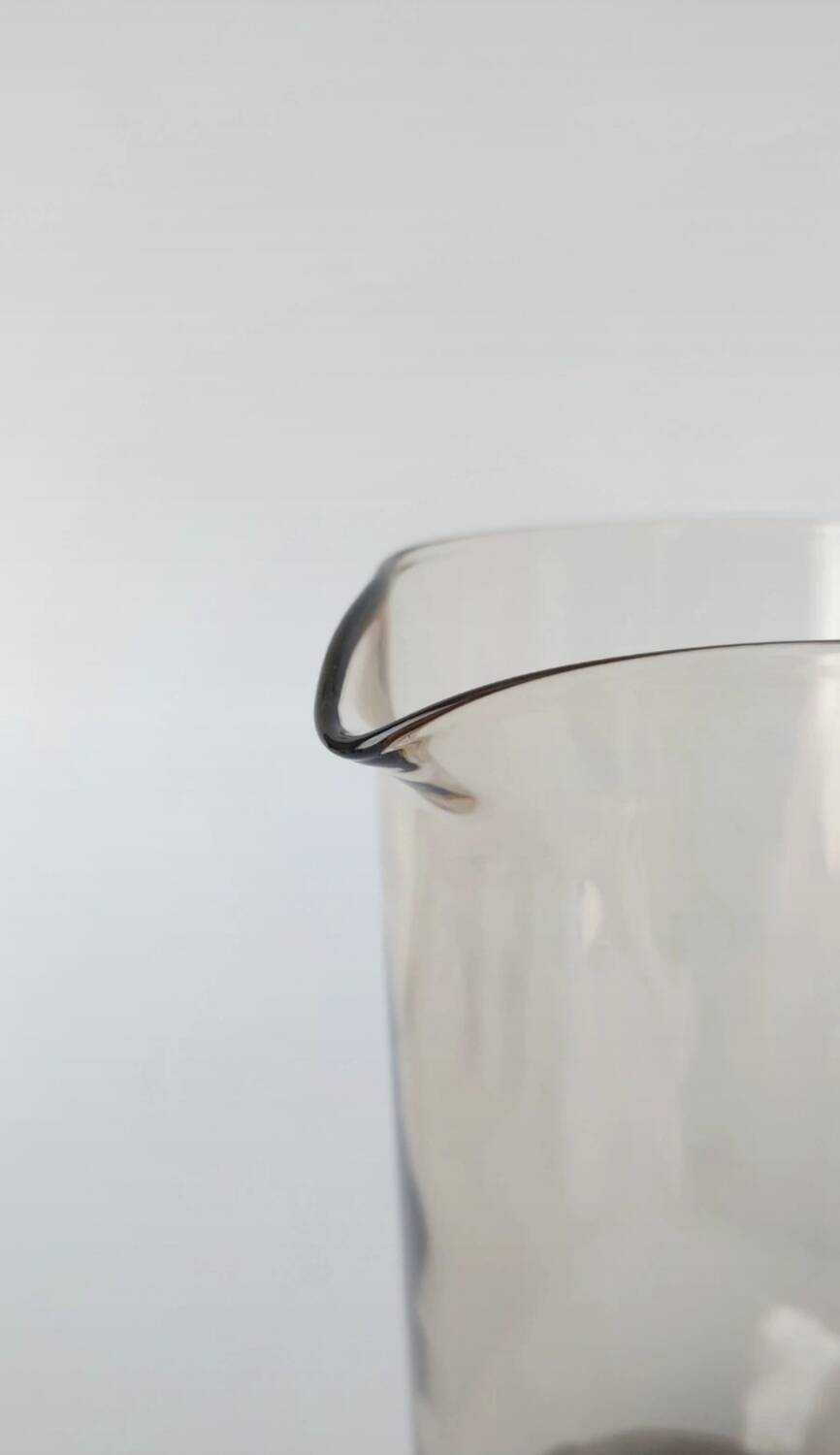 Smoked 70s carafe and glass set