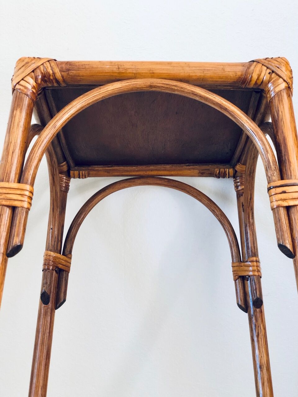 2-Level rattan harness