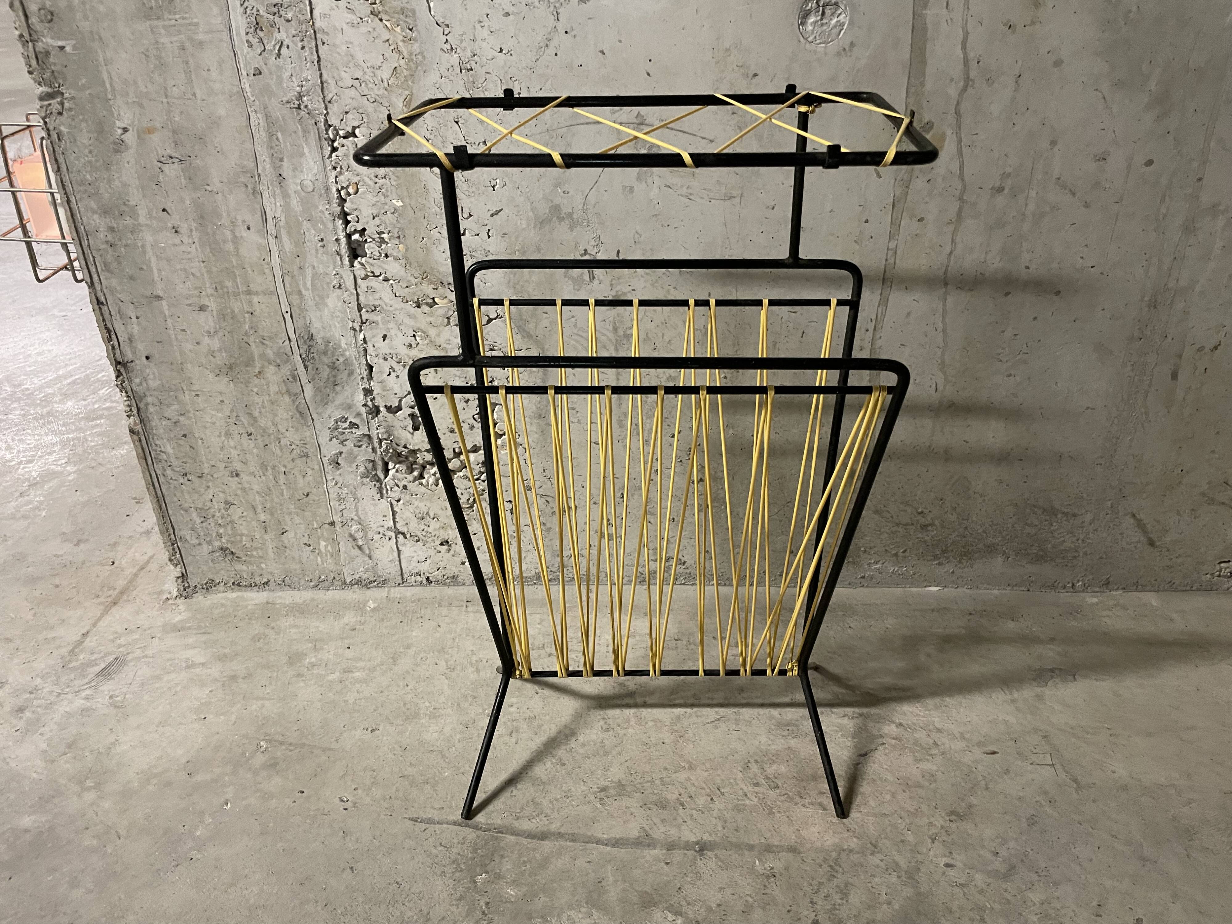 1950s magazine rack