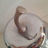 Pear-shaped ice bucket