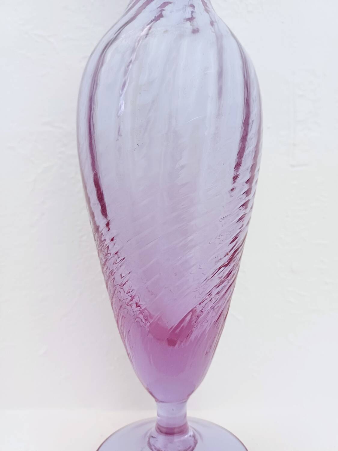 Glass vase - lavender optic swirl texture