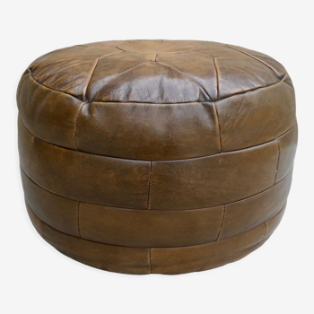 Pouf in patchwork of tawny leather, 70s