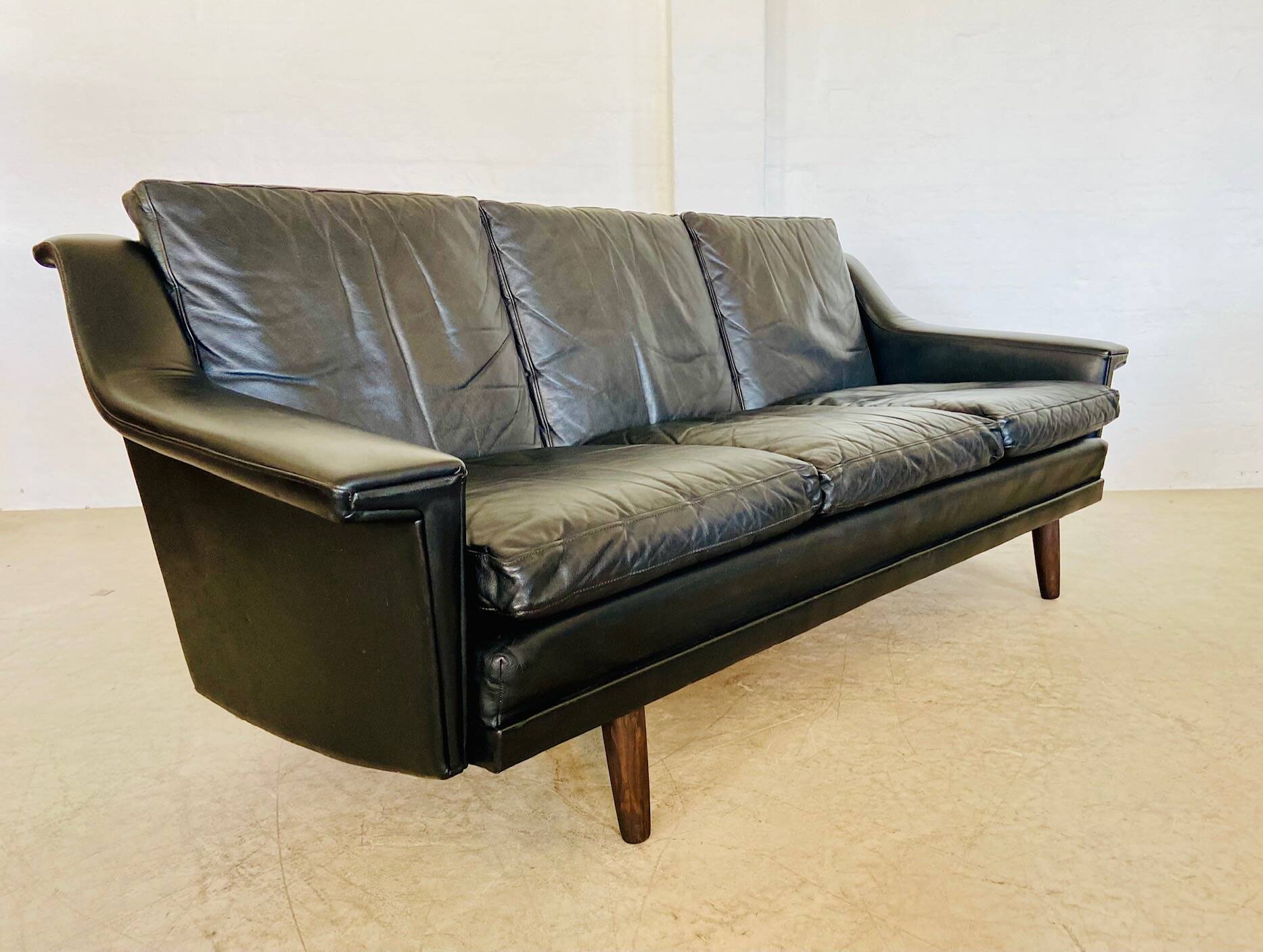 Vintage Danish Mid-Century Georg Thams 3-Seater Sofa in Black Leather, 1960