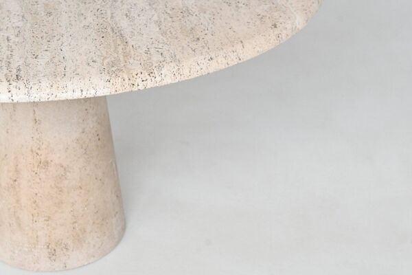 Grande table de salle à manger ronde sculpturale en travertin blanc crème, Italie, 1970