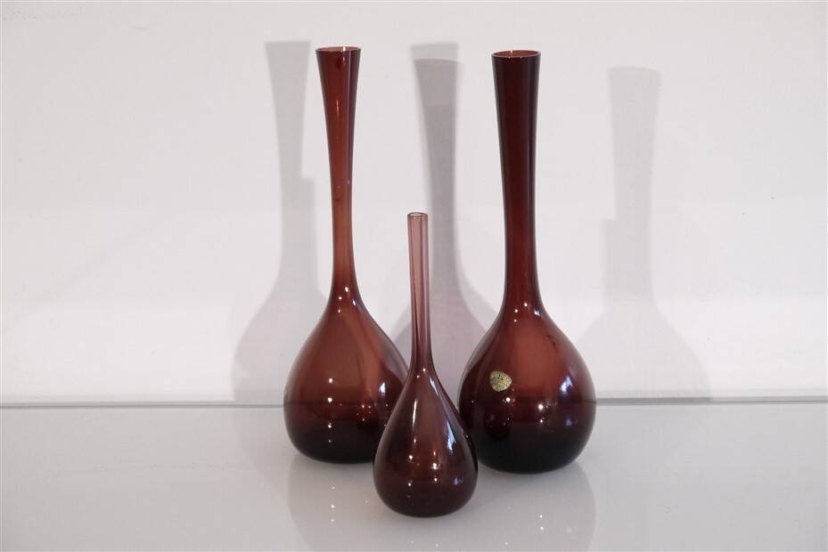 Set of purple Scandinavian vases 1970