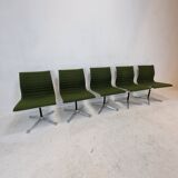 Ensemble de 5 chaises modèle EA 105 par Eames pour Herman Miller, années 1970