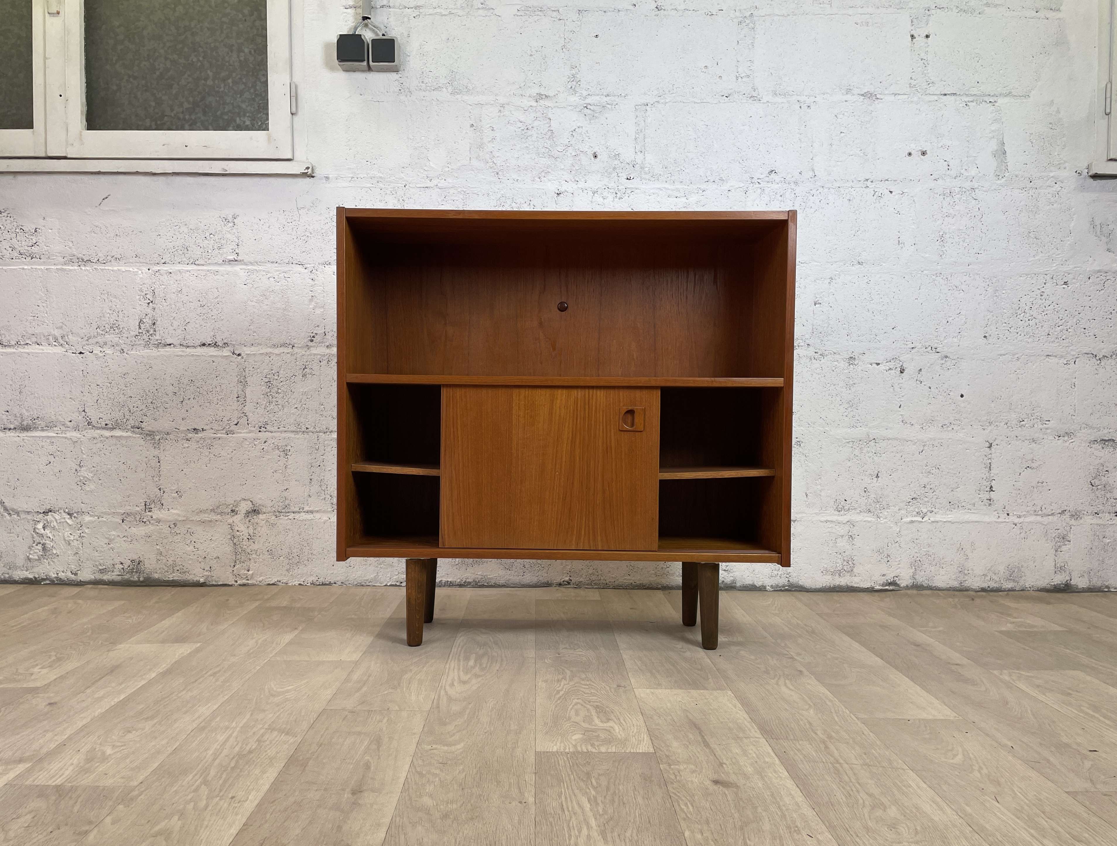 Scandinavian teak buffet 60s