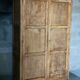 Armoire parisienne en bois brut
