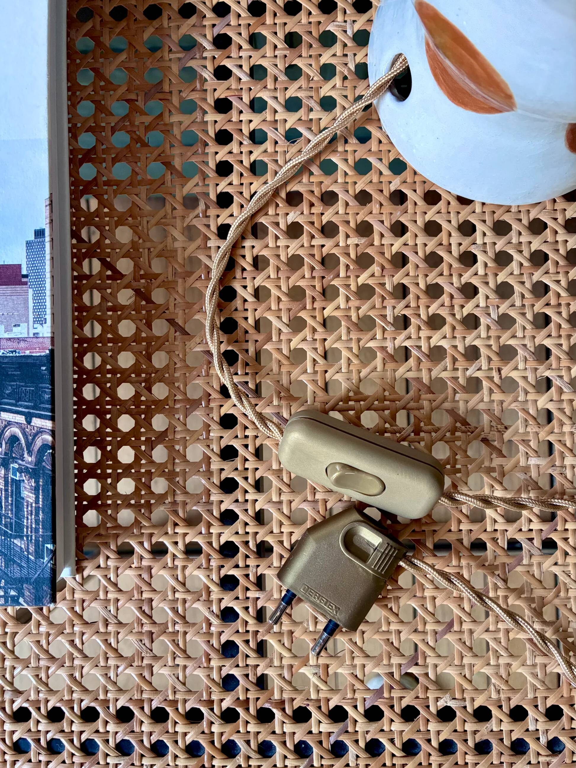 "Initial" SPOT x ATOME ceramic lamp pair - 2026 (Havana)