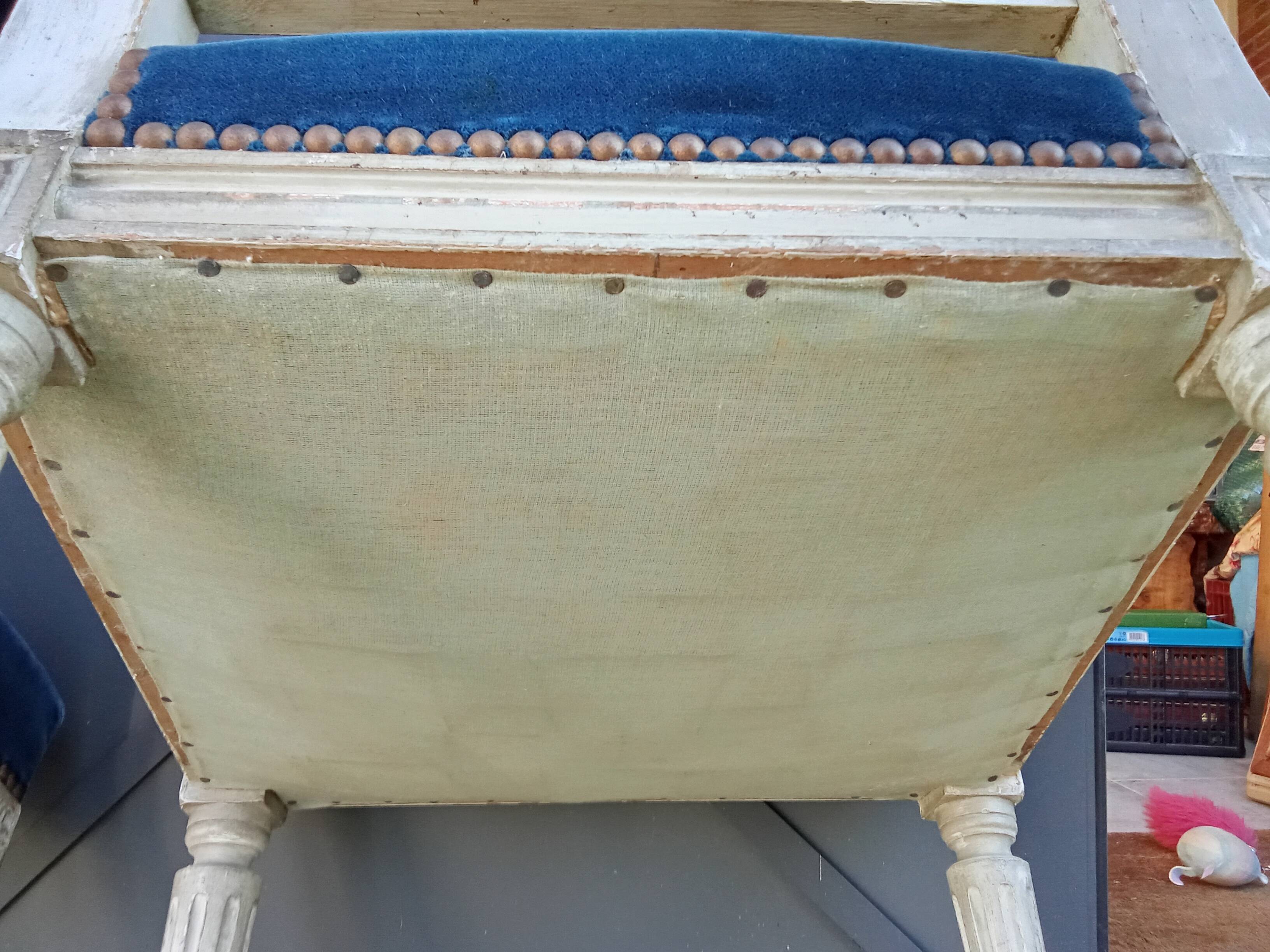Série de 4 chaises style Louis XVI velours bleu