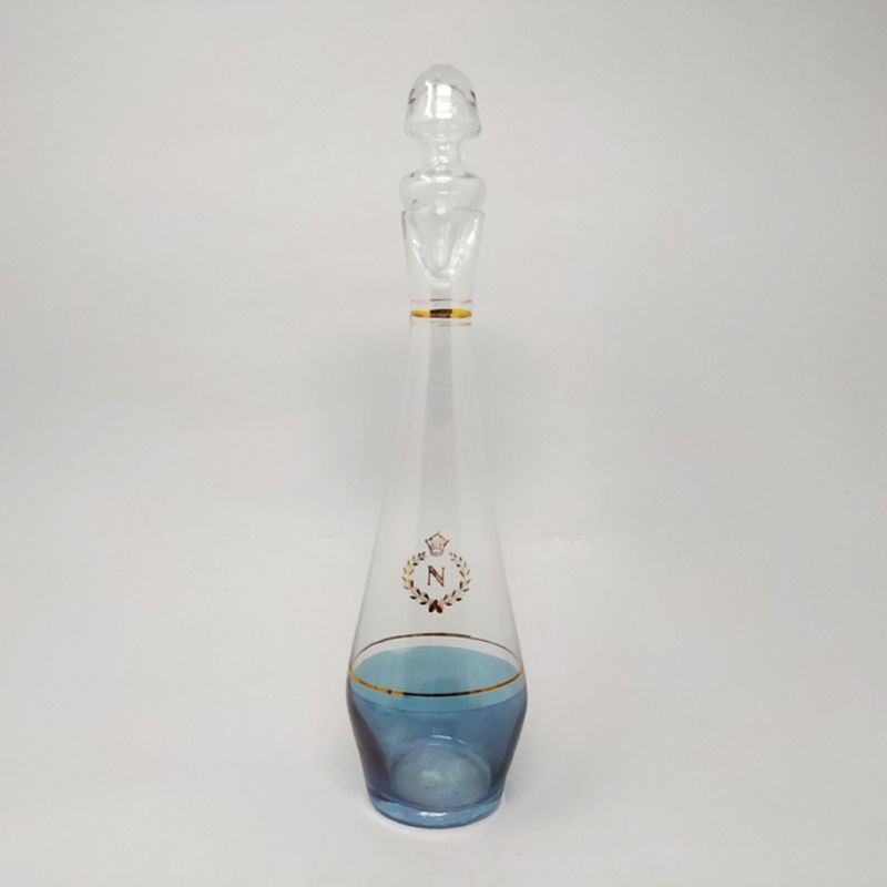 1950 Elegant and Gorgeous Italian Mid Century Vintage Napoleon Decanter with 6 Glasses