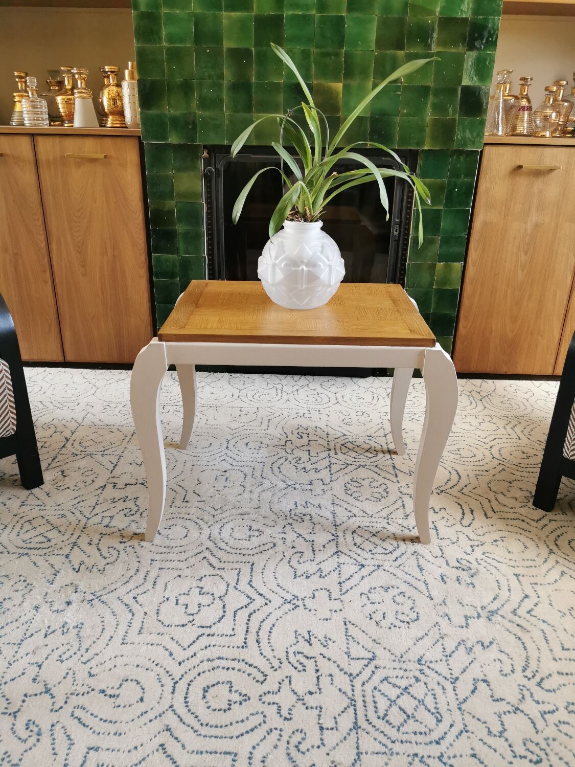 Table basse art déco relookée, pieds galbés
