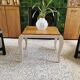 Table basse art déco relookée, pieds galbés