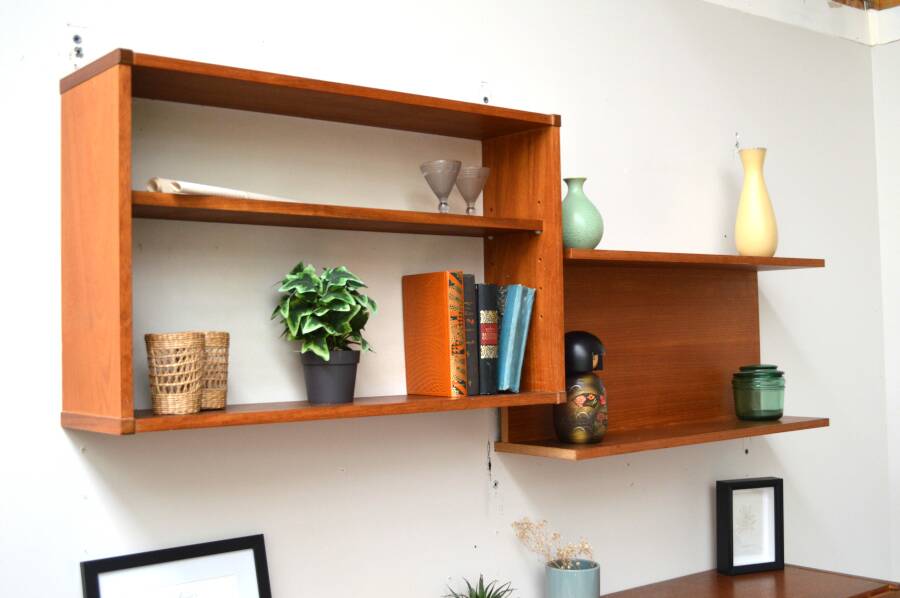 Teak wall system