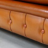Canapé Chesterfield capitonné, en cuir – fin XIXe