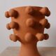 Vase cache pot sculptural terracotta fait main
