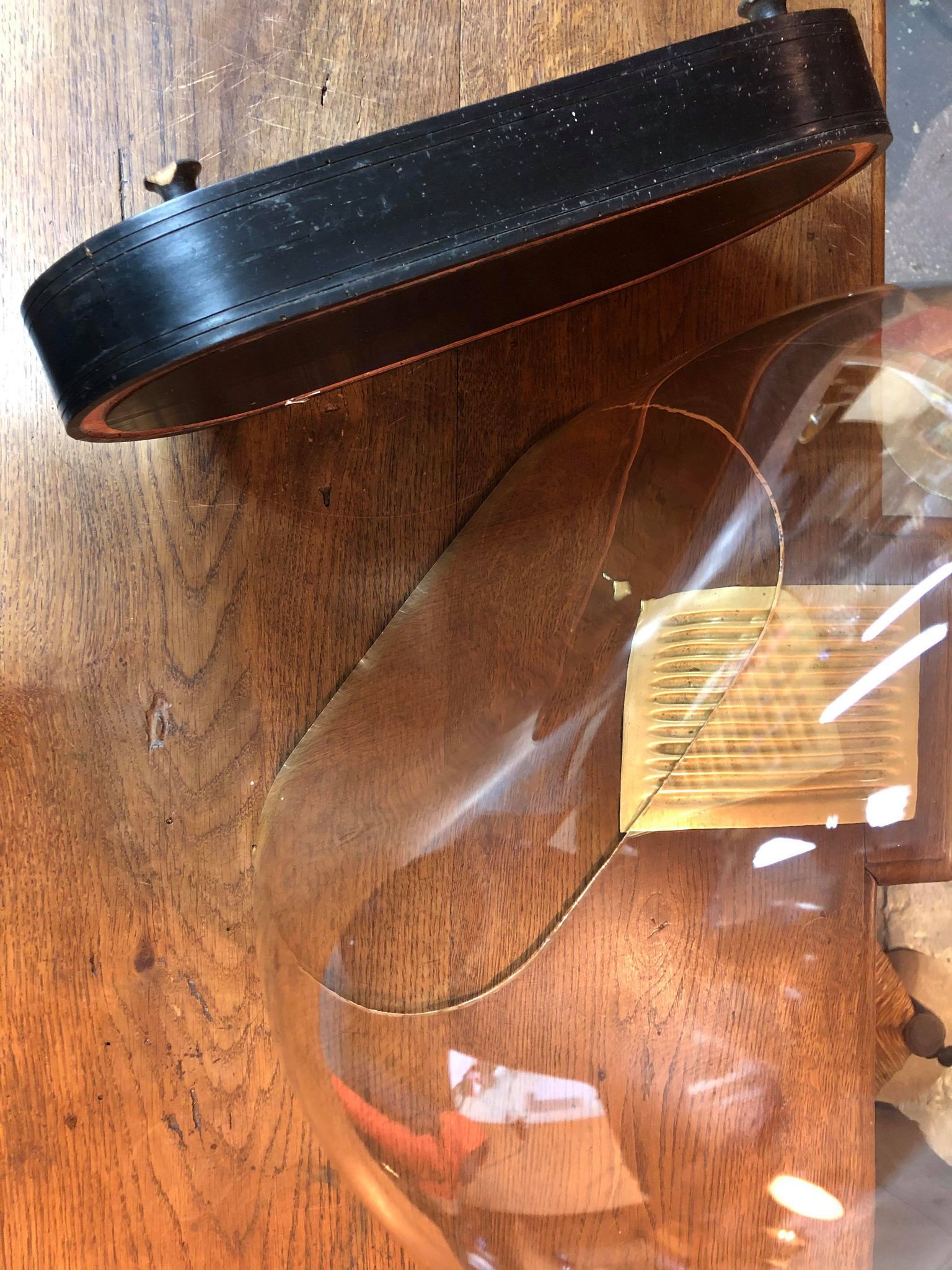 Former Napoleon III wedding globe in blown glass