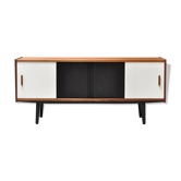Enfilade scandinave noire et blanche