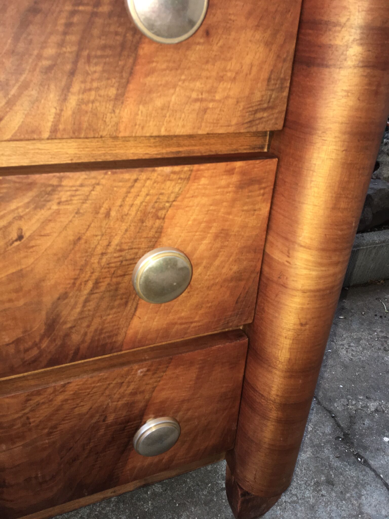 Art Deco dresser 1920