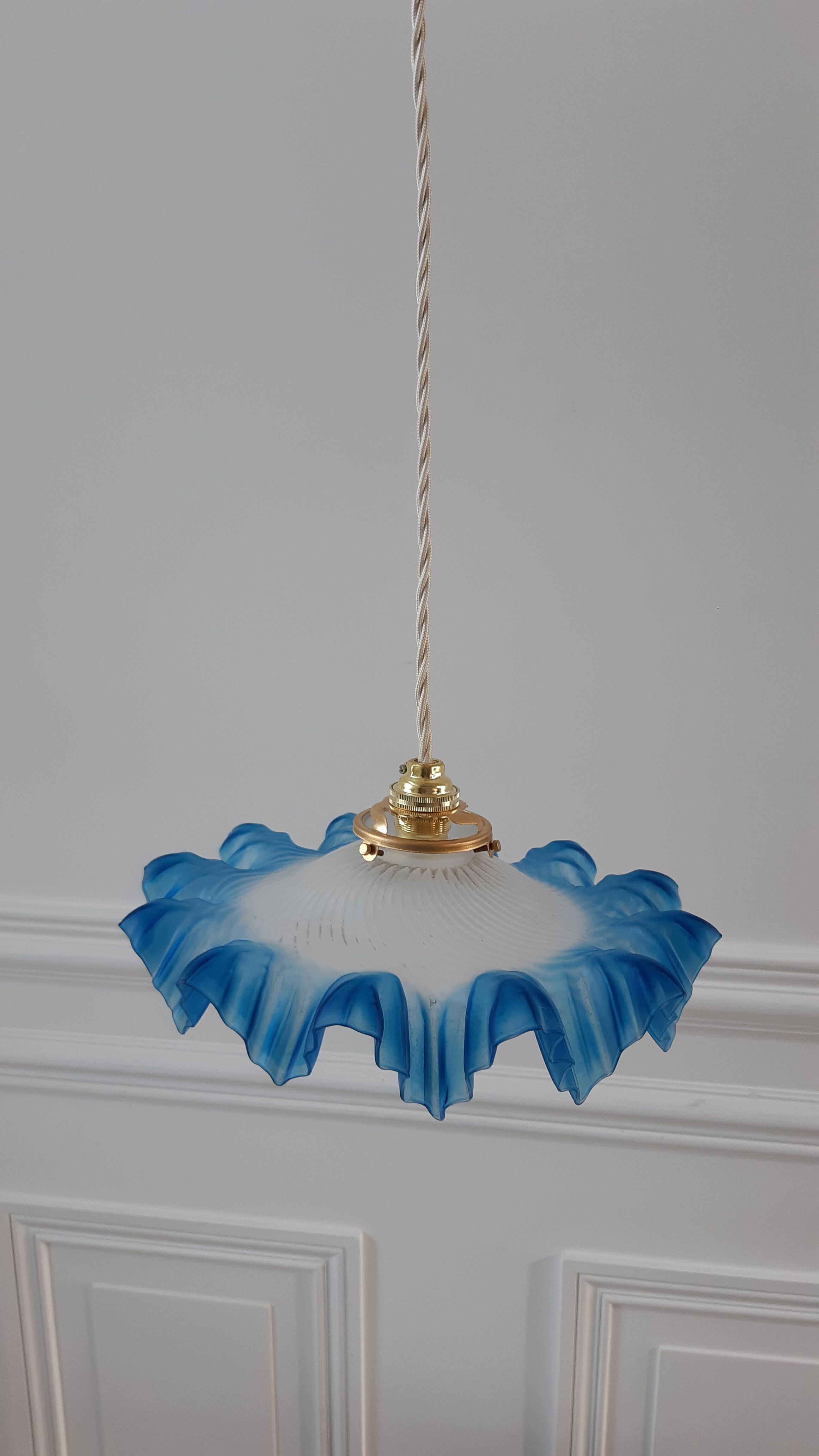 Serrated suspension in blue glass years 50-60