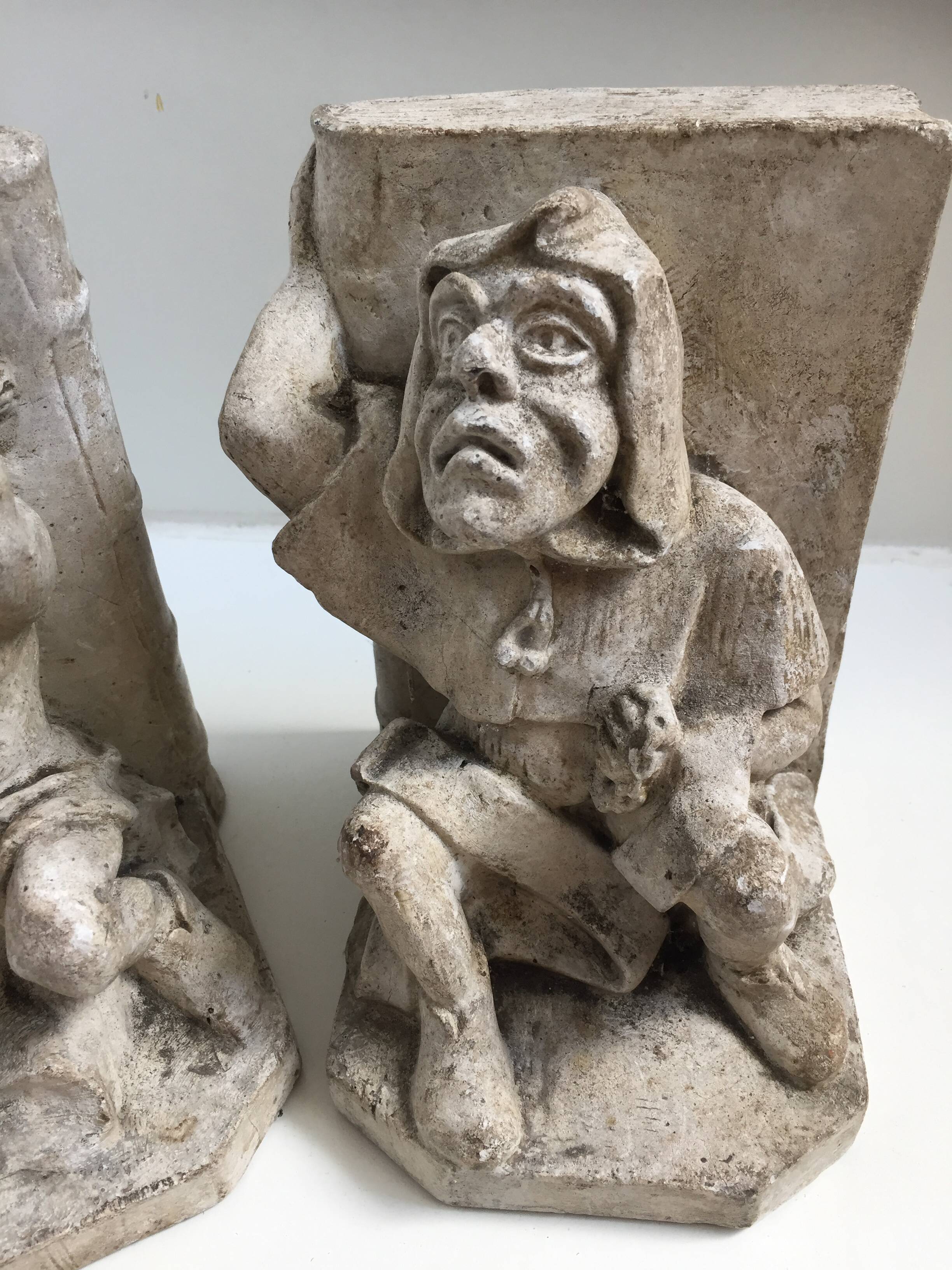 Pair of plaster bookends Gargoyles M. Brown Orléans