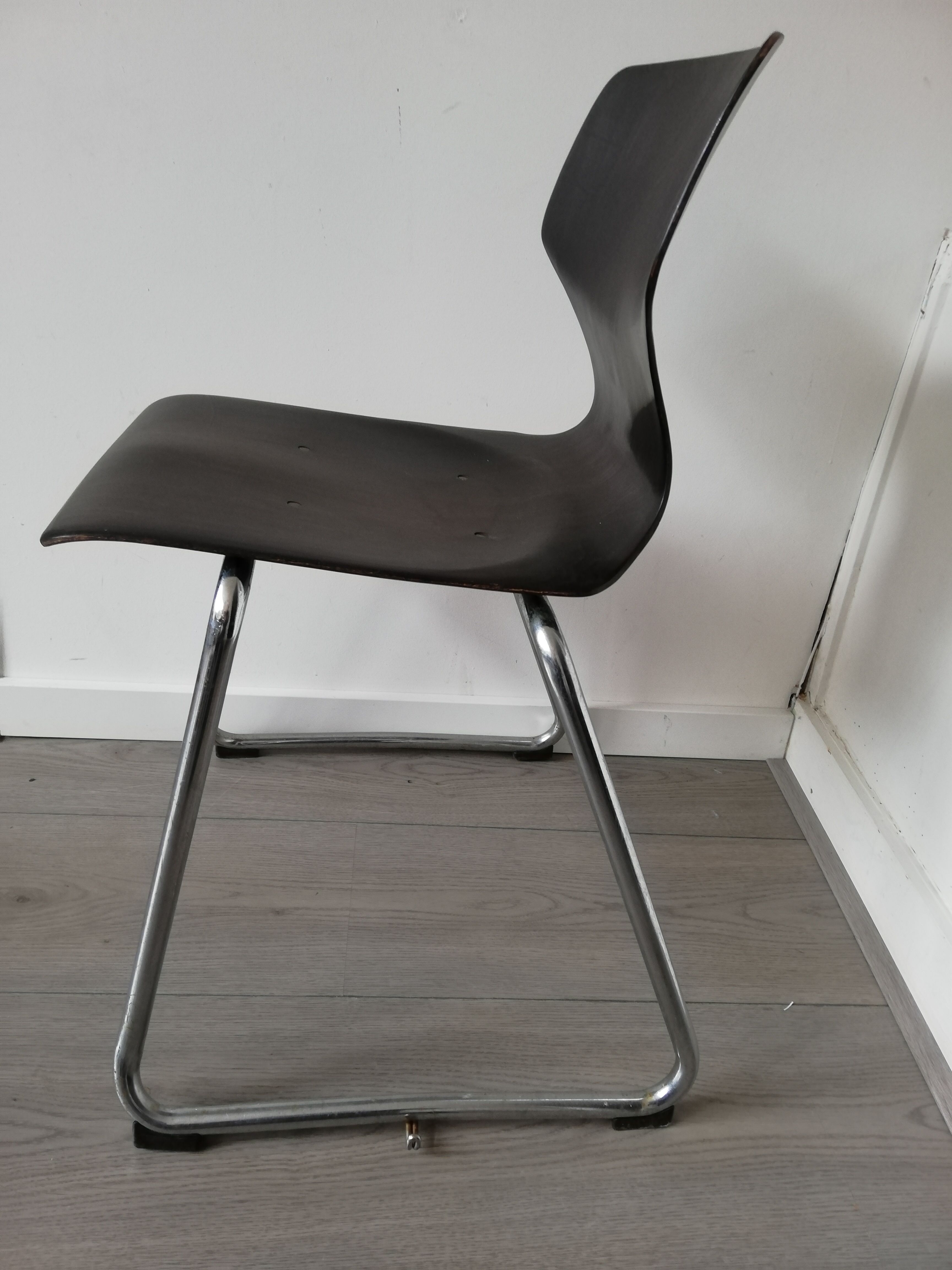 Vintage school chairs Flötotto