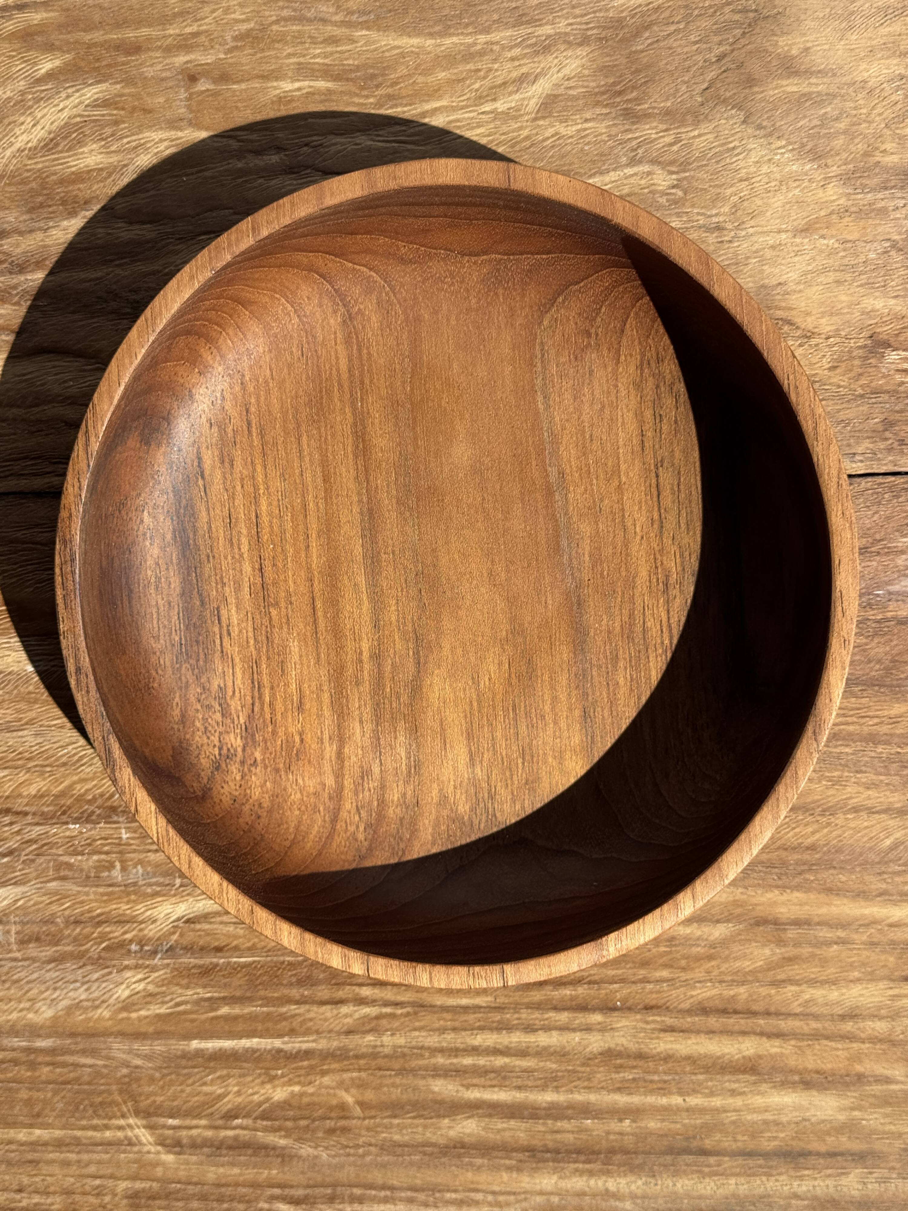 Bowl, cut or presentation plate in monoxyle teak D21 H5