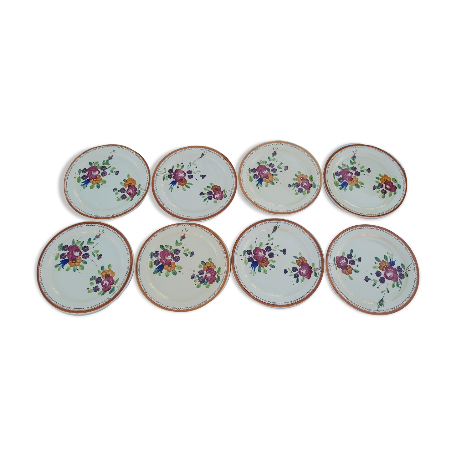 8 Longchamp dessert plates