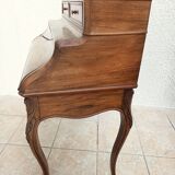 Louis XV slant desk in walnut, 19th century.