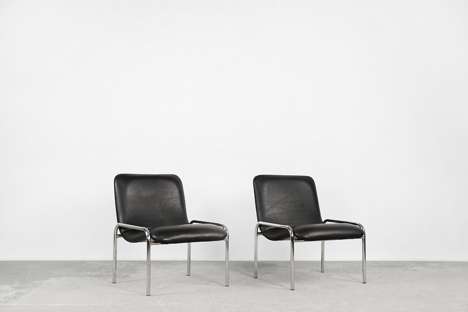 Armchairs from Thonet, 1970