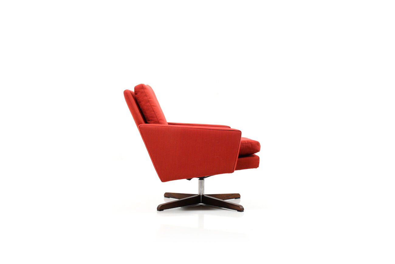 Fauteuil de salon danois pivotant du milieu du siècle