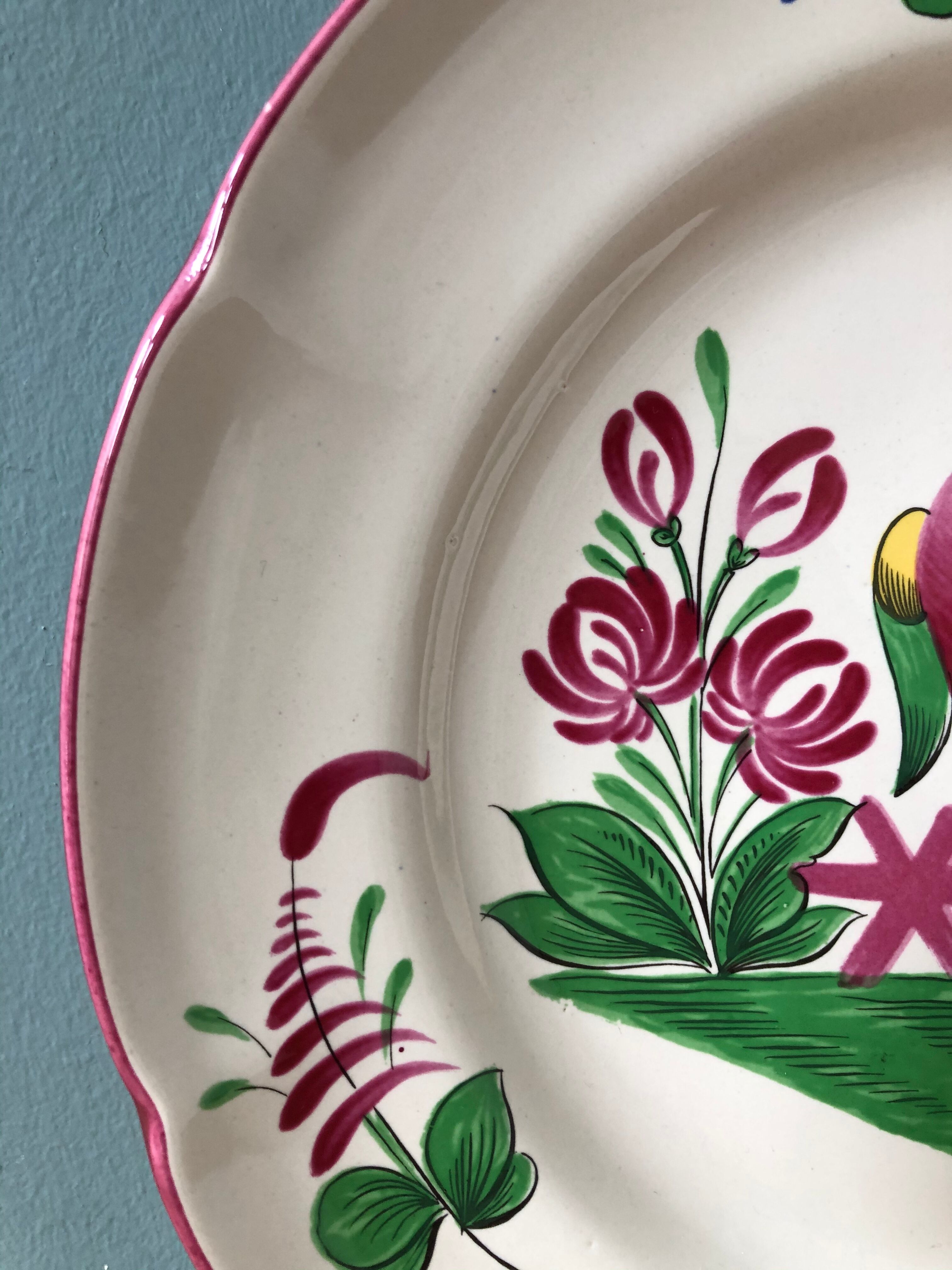 Plate Saint Clement France decoration