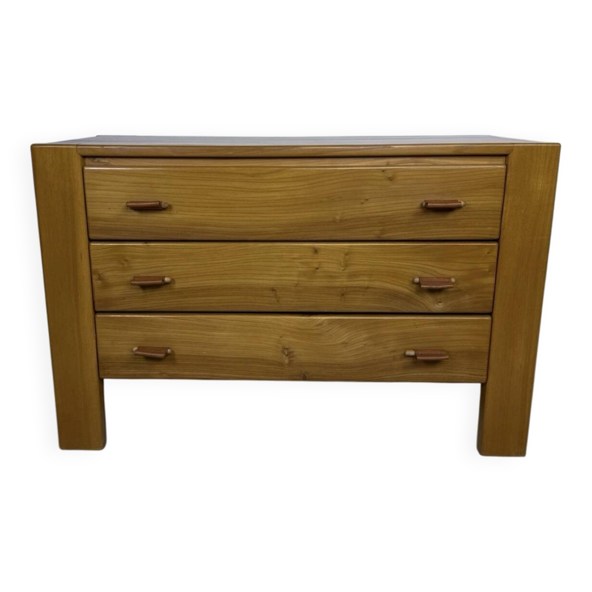 Elm chest of drawers - Regain house -