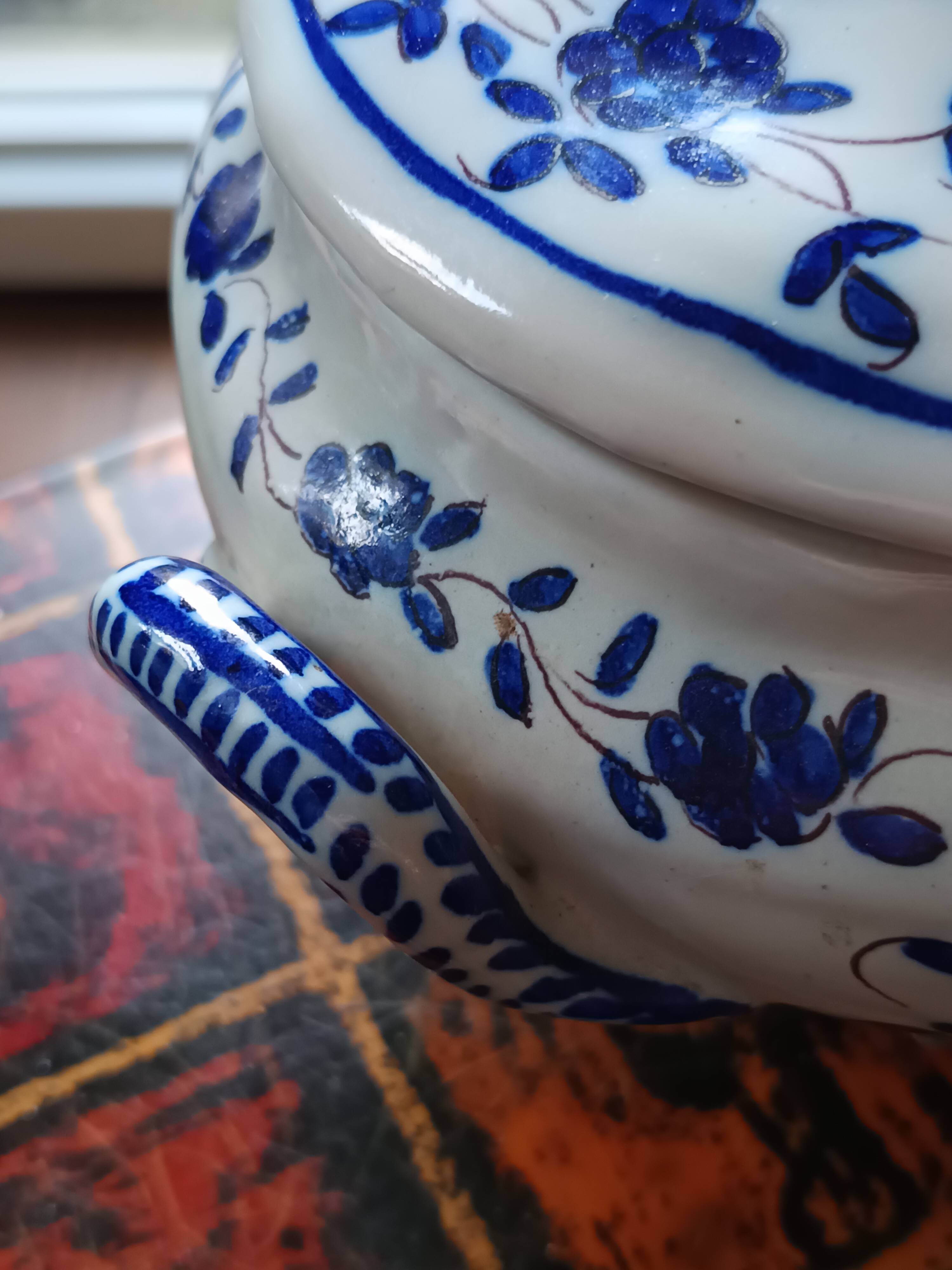 Antique earthenware vegetable dish from Matres Tolosane, attributed to Ribet and Bonnassies