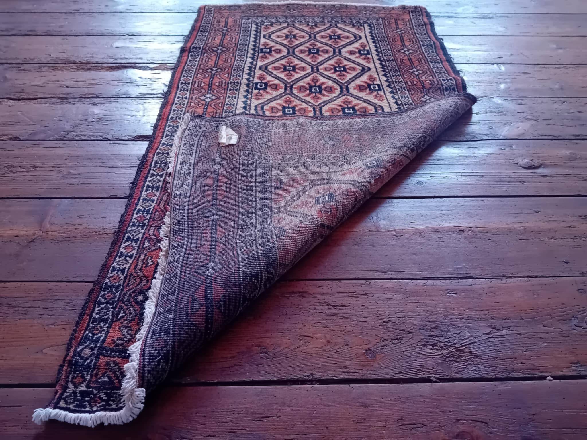 Handmade Persian Beluch Rug 144x77cm