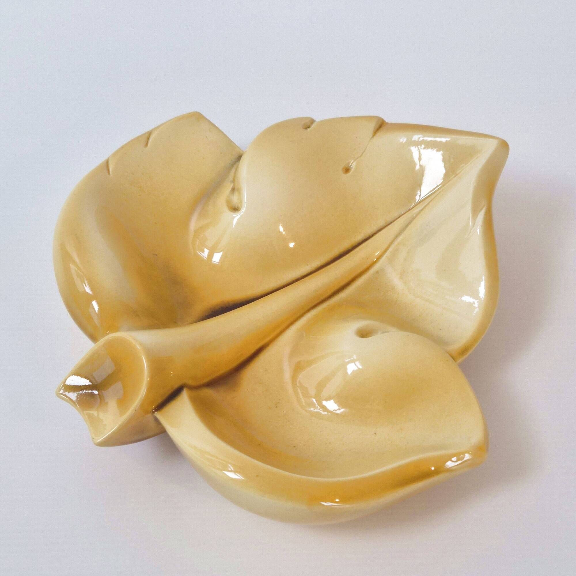 Vintage 1960s leaf tray