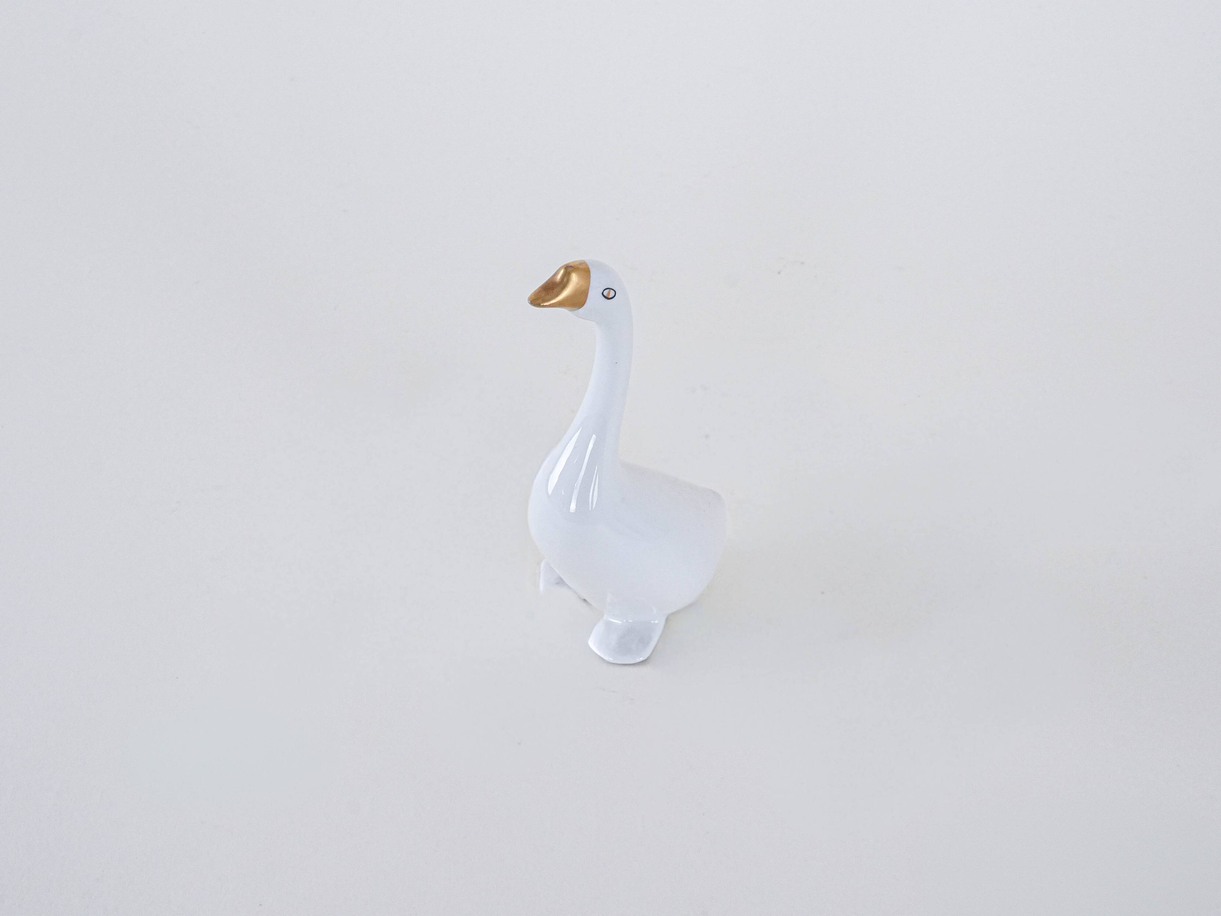 Porcelain goose figurine, Hungarian design, 1960s,manufactured by Holloháza