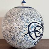 Hand painted ceramic vase Kutahya Türkiye