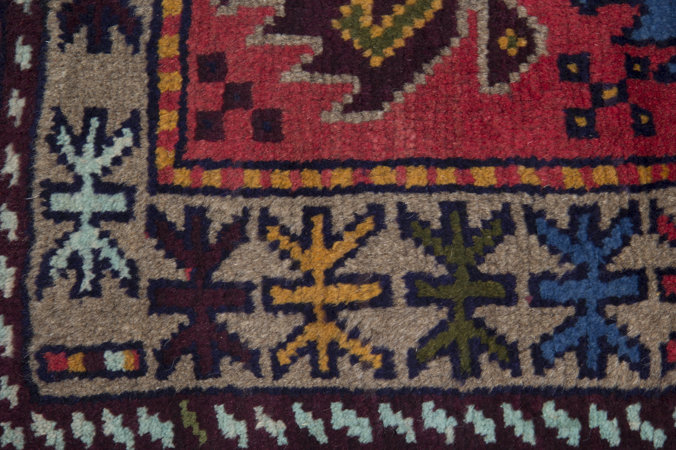 Vintage Wool Persian Area Rug Handmade Carpet- 105x176cm