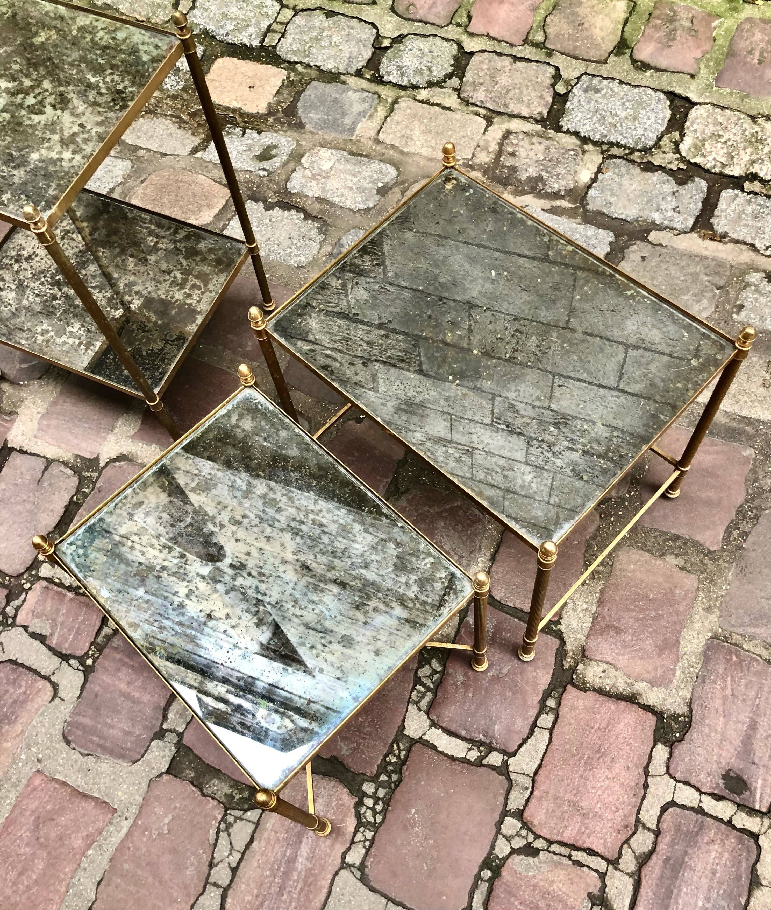 Nest of tables from the Jansen house.