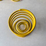 8 vintage shells in 80s wire