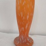 Vase en pâte de verre.